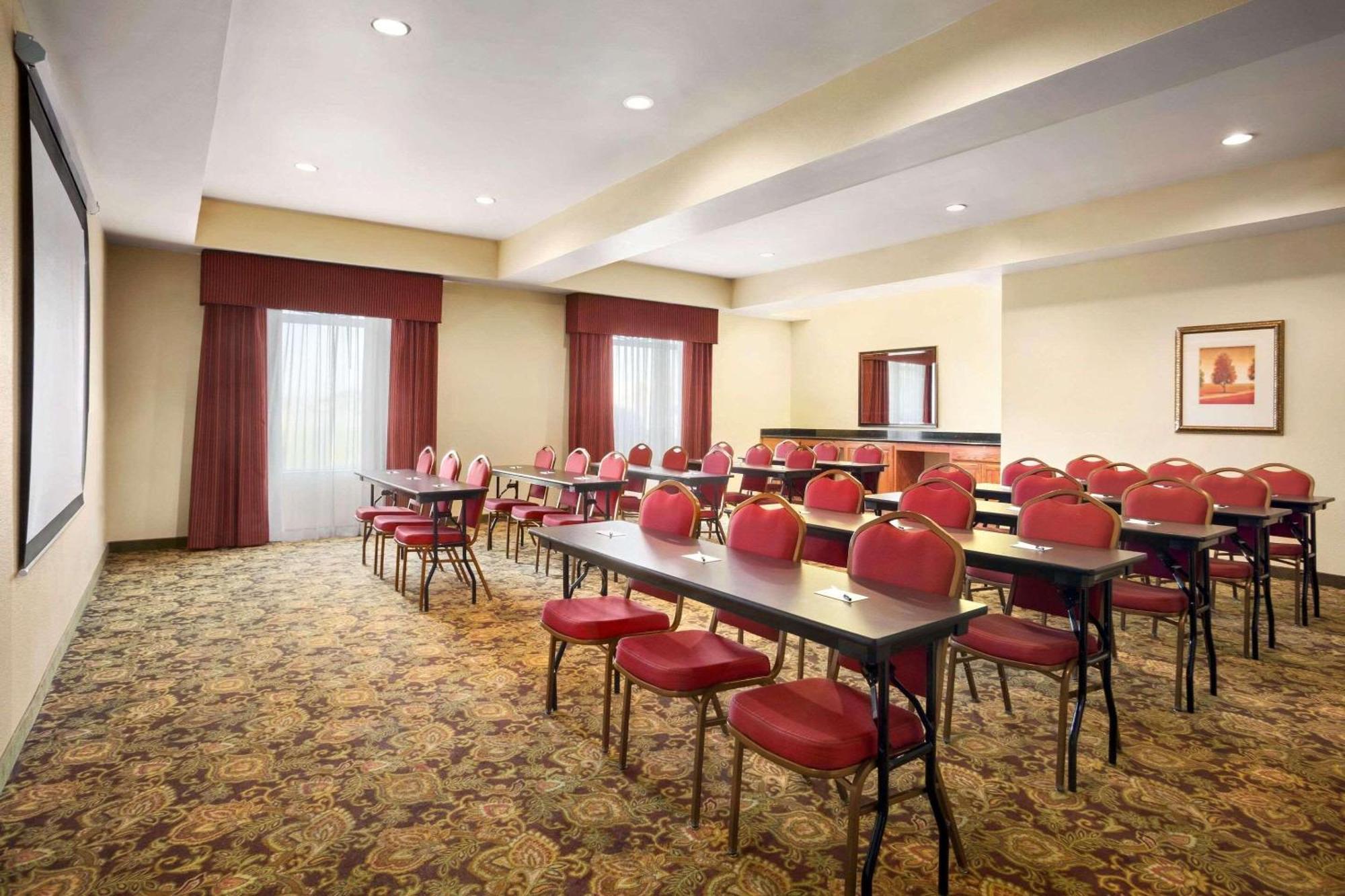 Country Inn & Suites By Radisson, Albany, Ga Экстерьер фото